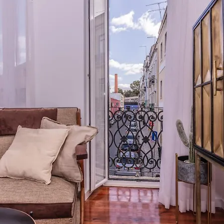 Апартаменти Beato Style East Riverbank *