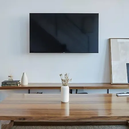 Beato Style East Riverbank Апартаменти Лісабон